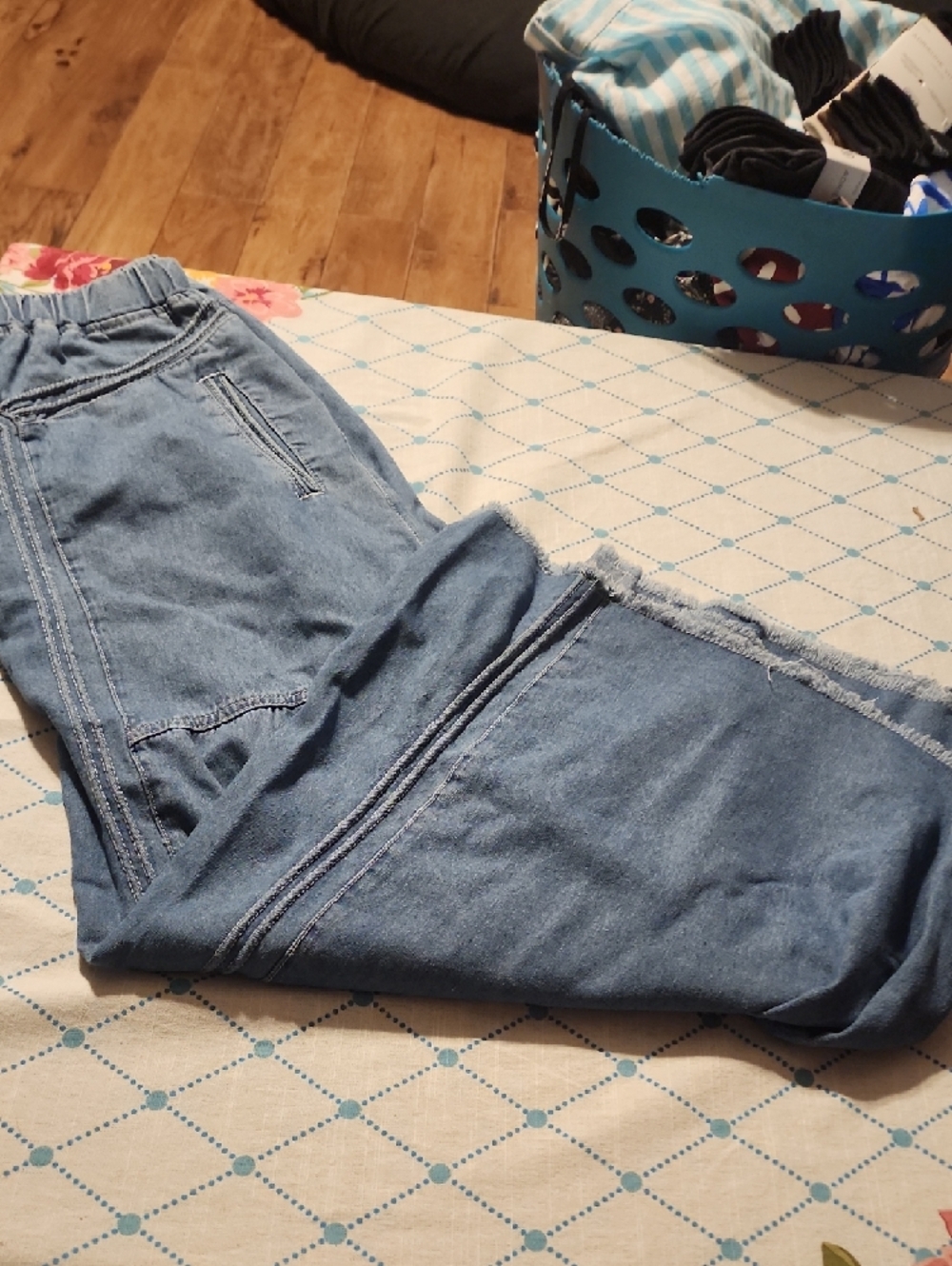 Light Blue Denim Maxi Skirt with Elastic Waist - Picture 4 of 4